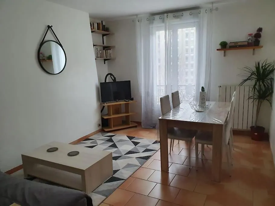Апартаменты Joli Deux Pieces Au 14Eme Arrondissement A Париж